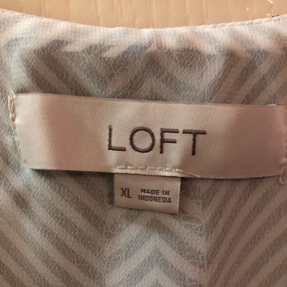 Loft spaghetti strap top - Picture 2 of 2